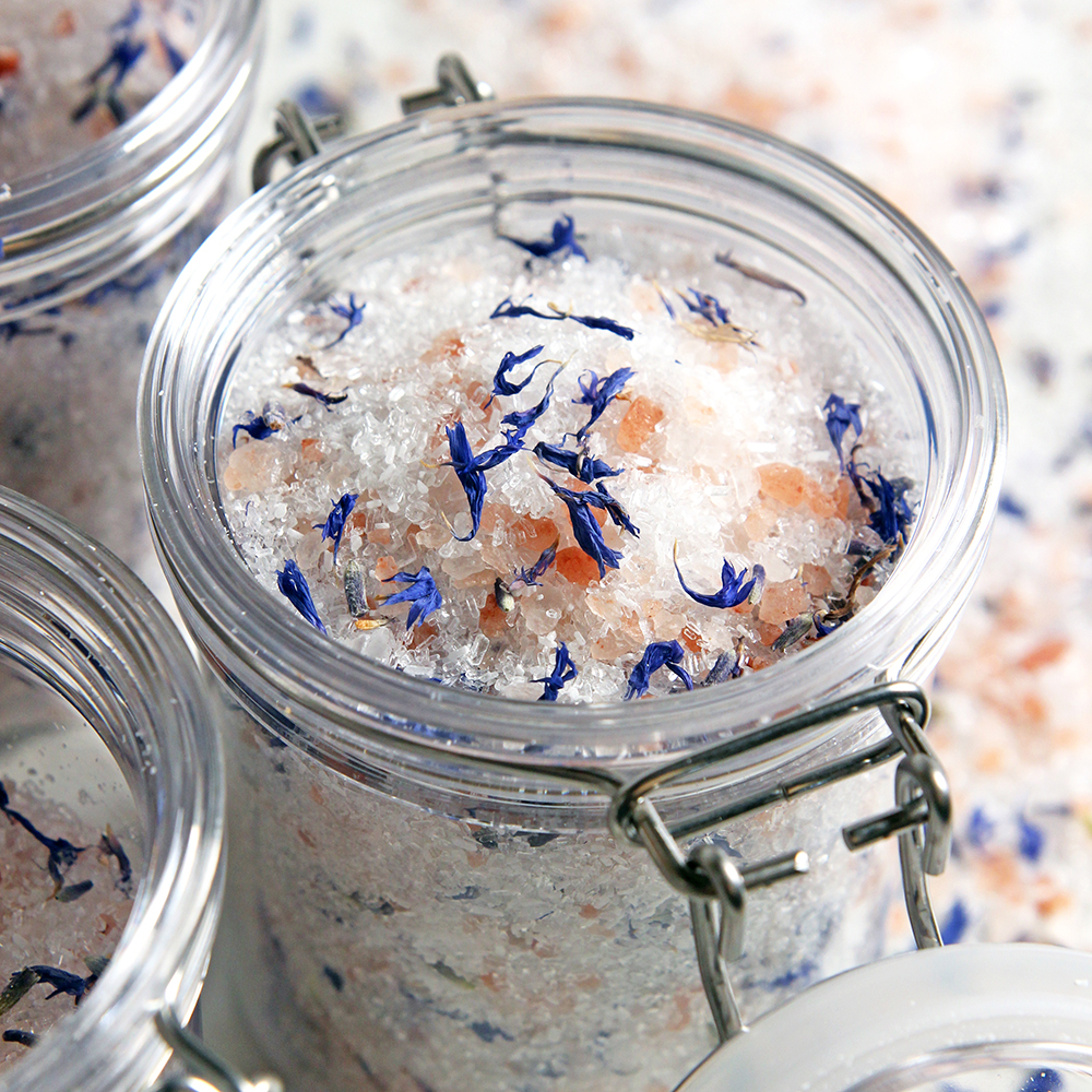 Luxurious Lavender Bath Salts Project image number null